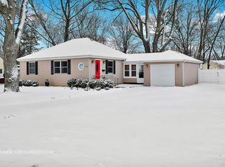 222 Central Ave, Aurora, IL 60506