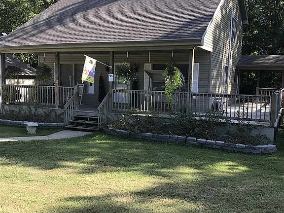 5th image of 303 Livingston Way