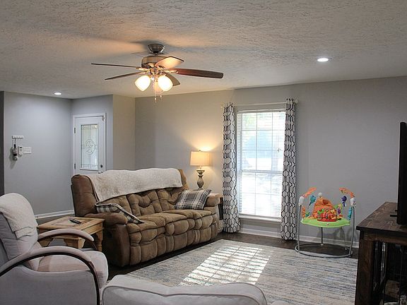 3rd image of 105 County Road 106