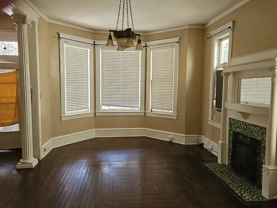 Living room before drapes