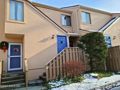 17 Palmer St APT 5, Greenwich, CT, 06807