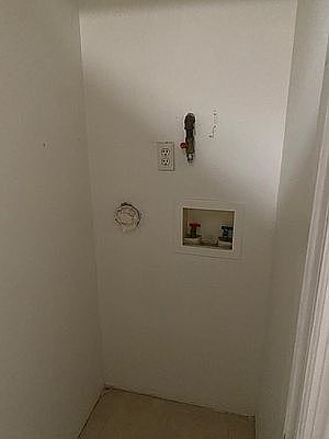 5th image of 62 Clermont Ave APT 303