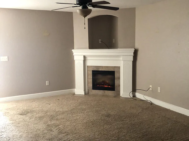 13663 Oak Valley Dr — Photo 3