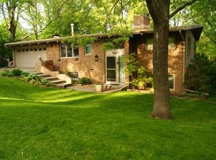 3114 Kyle Ave N, Golden Valley, MN 55422