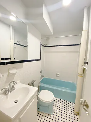 Rented by City Connections Realty | media 12