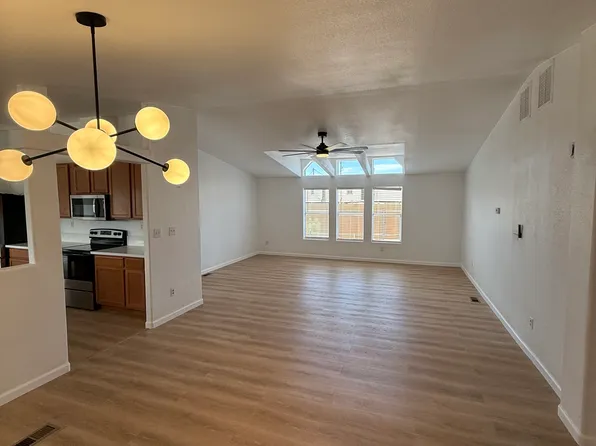 46633 N 41st Ave, New River, AZ 85087