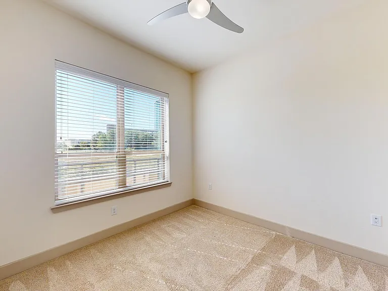 The Flats at Palisades — Photo 87