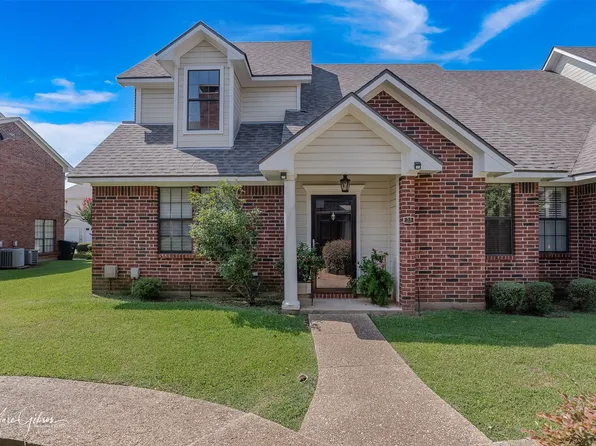 53 Meadow Creek Dr, Bossier City, LA 71111