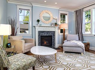 7921 45th Ave SW, Seattle, WA 98136