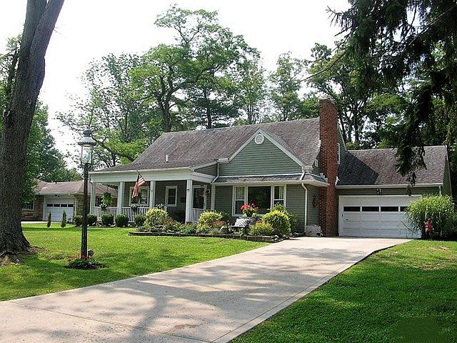 1st image of 86 Fruit Hill Dr