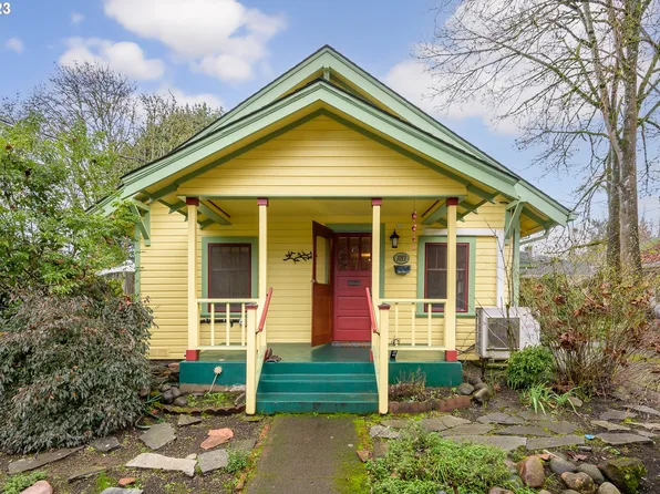 1183 Van Buren St, Eugene, OR 97402