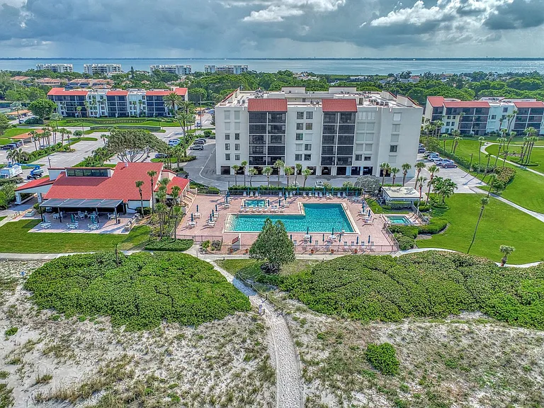 1945 Gulf Of Mexico Dr #M2-414 — Photo 64