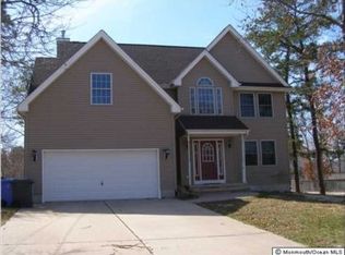 310 Privateer Rd, Manahawkin, NJ 08050