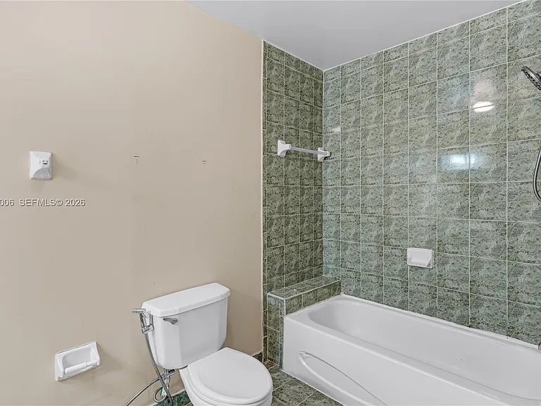 8433 NW 189th St #1104 — Photo 14