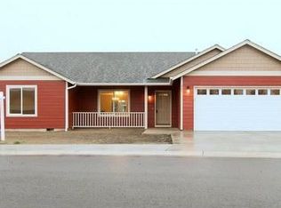 380 SW Jade Pl, Warrenton, OR 97146