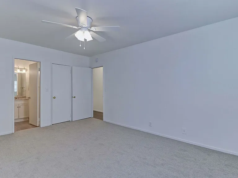 207 W Marquita #7 — Photo 20