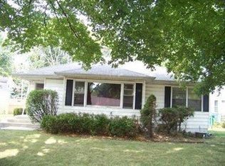 1211 Oregon Ave, Joliet, IL 60435