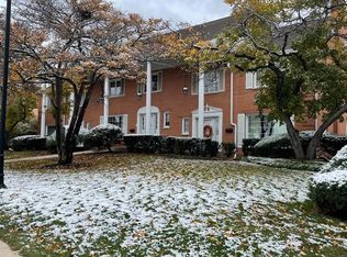 4 N Tower Rd, Oak Brook, IL 60523