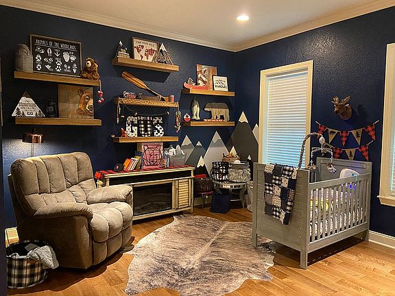 Master sitting/nursery 