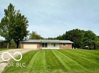 13220 W Council Rd, Yorktown, IN 47396