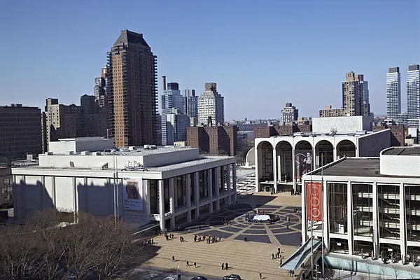 Rented by Brown Harris Stevens | media 12