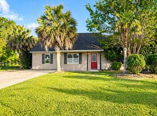 130 Parnell Rd, Hubert, NC 28539