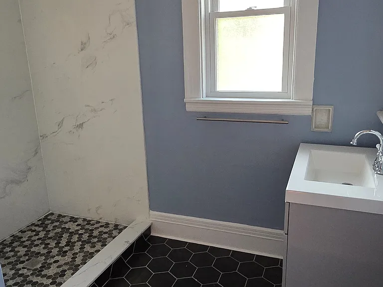 213 Culver Rd #2R — Photo 6
