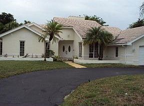 1st image of 343 NW 108th Ave