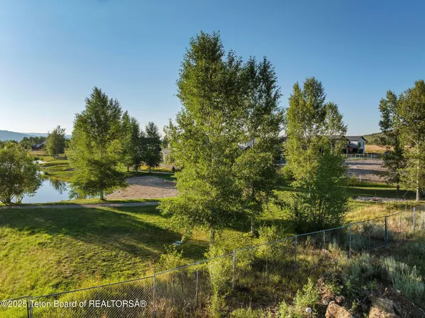 2 Fossil Mountain Dr, Victor, ID 83455