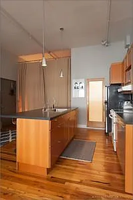 Sold by Bank Neary | media 25