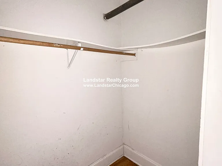 2859 W Berteau Ave #G — Photo 7
