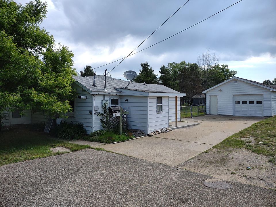 137 Mikado St, Grayling, MI 49738 Zillow