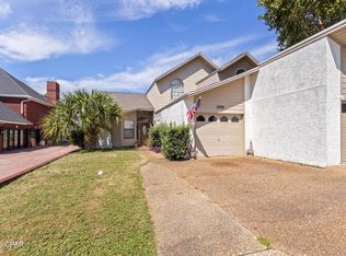 2709 Country Club Dr, Lynn Haven, FL 32444