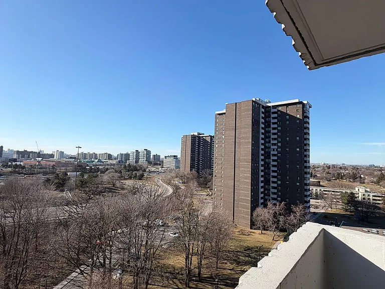 1900 Sheppard Ave E #1203 — Photo 34