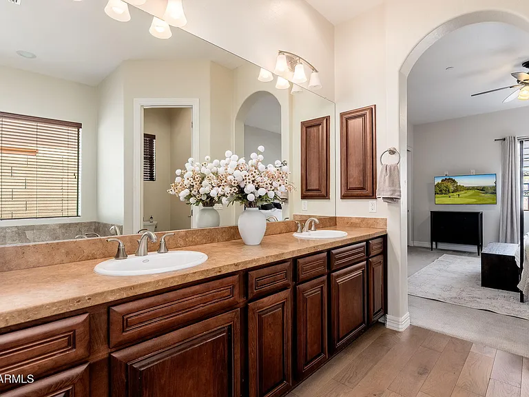 9705 E Mountain Peak Dr — Photo 24
