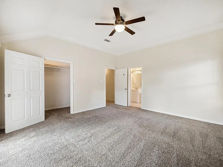 5715 S Magazine Cir — Photo 15