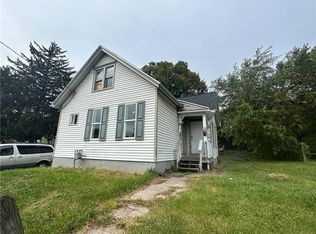 24 Alphonse St, Rochester, NY 14621