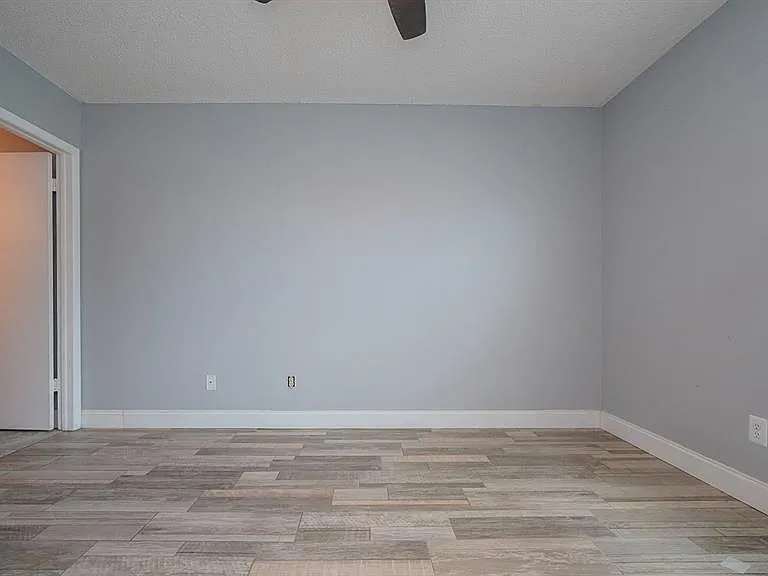 2599 Countryside Blvd #210 — Photo 34