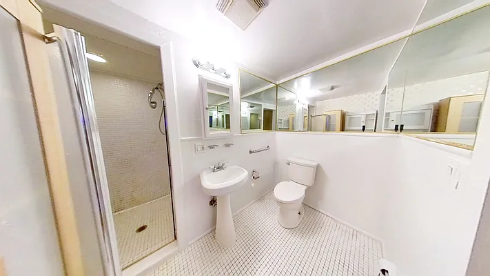 Rented by Compass | media 16