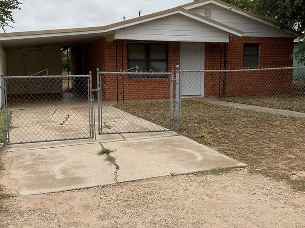 816 W 7th St, Big Spring, TX 79720