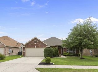 1002 Emory Fields Cv, Hutto, TX 78634