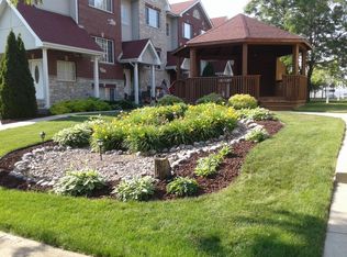 7202 W 83rd St #7202, Bridgeview, IL 60455