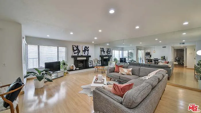 4675 Willis Ave #105 — Photo 6