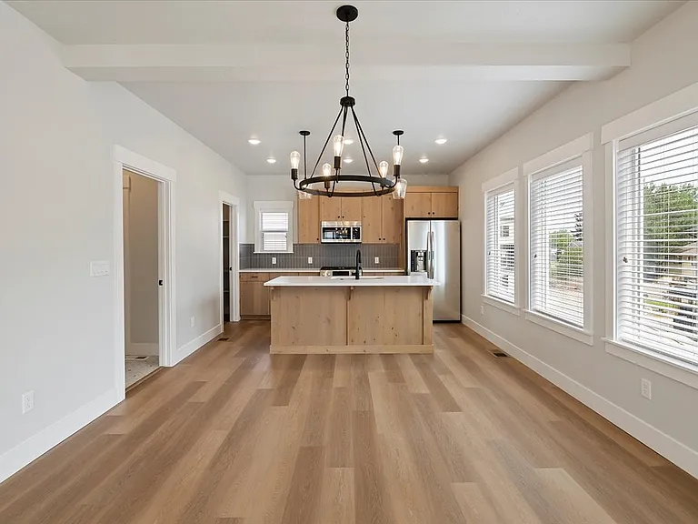 Bradbury Luxury Townhomes — Photo 49