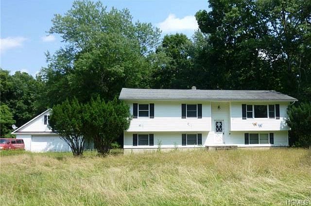 1st image of 32 Pomarico Dr
