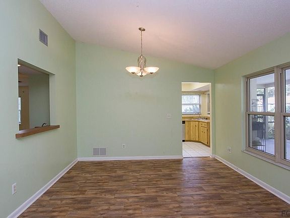 5th image of 81 Blare Dr