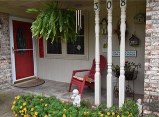 308 E Wilbarger St, Bowie, TX 76230