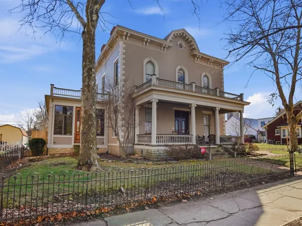321 Washington Ave, Washington Court House, OH 43160