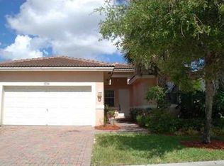 2220 NW 72nd Way, Pembroke Pines, FL 33024