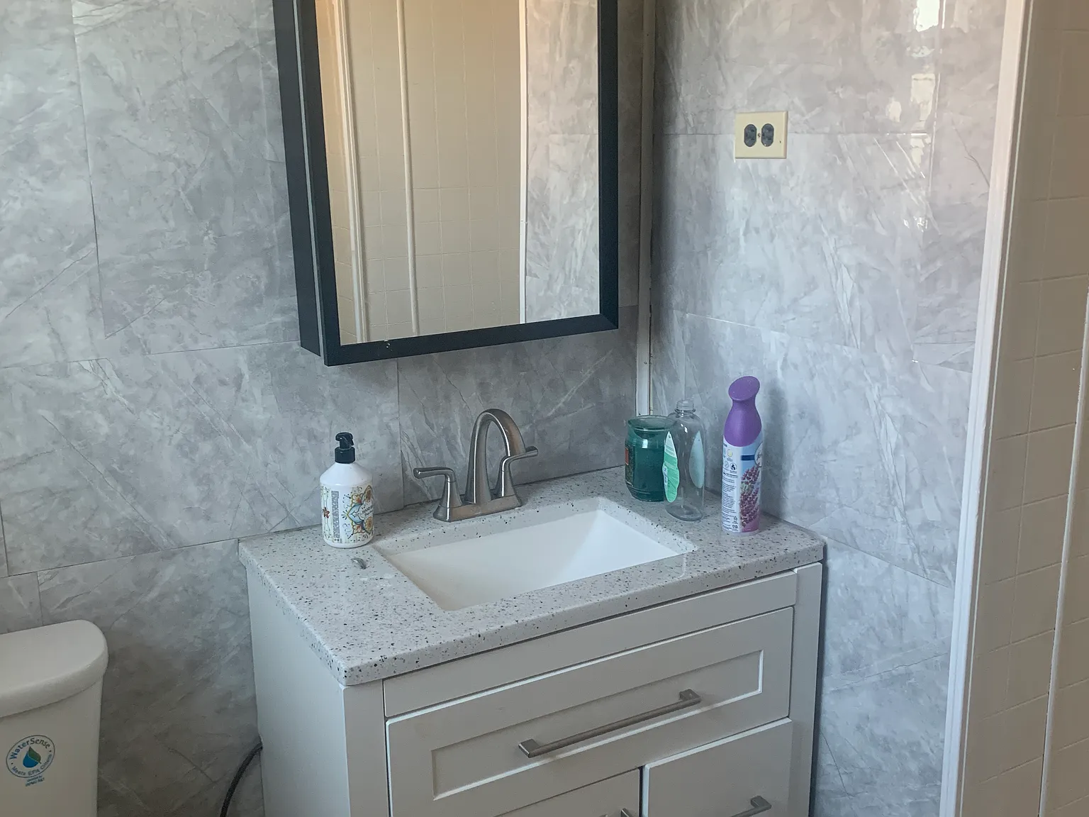 2 bed, 2244 sqft, $3,000 — Photo 2